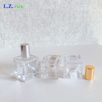 Flacon en verre à bille pour huile essentielle, diffuseur d'huile essentielle, logo personnalisé, unique, luxe, huile à lèvres, LZ Pack Stock 15 ml, carré transparent, vide, or, argent