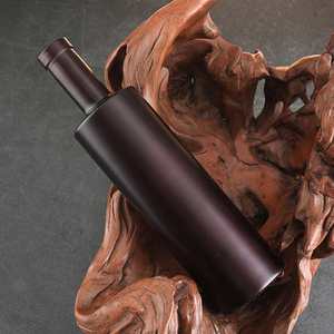 Bouteille de vin en verre givré noir, bouteille vide haut de gamme pour whisky et <span class=keywords><strong>vodka</strong></span>, logo personnalisable, bouteille de vin rouge élancée - Product Image 6