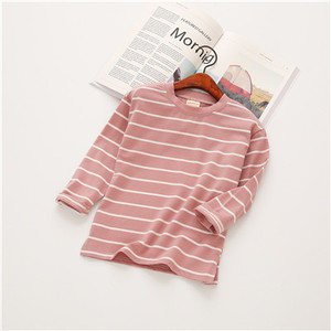 Nouveau T-shirt Premium à manches longues 180 g/m² avec trou pour le pouce - Product Image 1