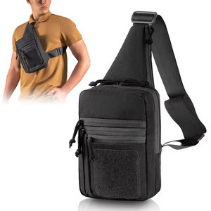 Bolso táctico tipo bandolera Oxford impermeable y duradero para camping, senderismo y actividades al aire libre, con cierre de cremallera y sistema Molle. - Product Image 3