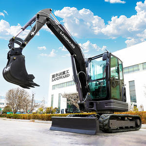 Miniexcavadora Landward sobre orugas, excavadoras diésel pequeñas, microzanjadora hidráulica de 2,5 toneladas para granja con accesorios personalizados a la venta - Product Image 6