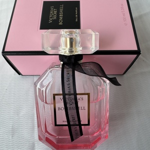 Spray corporel naturel <span class=keywords><strong>pour</strong></span> femmes 100 ml, <span class=keywords><strong>parfum</strong></span> <span class=keywords><strong>pour</strong></span> femmes, eau de <span class=keywords><strong>parfum</strong></span> EDP, <span class=keywords><strong>Victoria</strong></span> <span class=keywords><strong>Secret</strong></span>, <span class=keywords><strong>parfum</strong></span> de marque original <span class=keywords><strong>pour</strong></span> femmes, vente en gros - Product Image 3