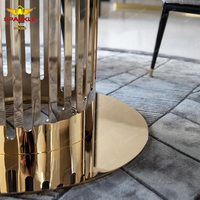 Ensemble de table à manger sur piétement en acier inoxydable de luxe SPARKLE avec plateau en marbre et plateau en pierre frittée pour la maison et l'hôtellerie