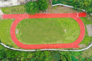 INOLP - Suelo Deportivo de Césped Artificial Ecológico Personalizable, 10 mm de Grosor, Pista de Atletismo para Exteriores, Hecho con Materiales Reciclados No Tóxicos - Product Image 4