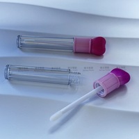Gloss à lèvres cosmétique personnalisé en forme de cœur, semi-transparent, effet miroir lumineux, pour des lèvres pulpeuses
