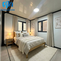 Maison préfabriquée modulaire portable toutes saisons avec porte vitrée, isolée, à montage rapide, extensible, type conteneur