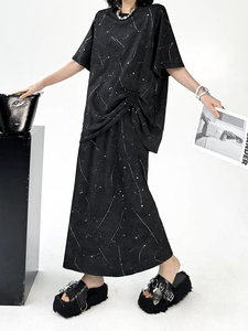 Bettergirl 2025 mùa xuân Thích hợp thiết kế sơn mài Dot in thời trang Thiết lập lỏng lẻo và gầy Vai miếng lót T-Shirt eo đàn hồi váy - Product Image 2