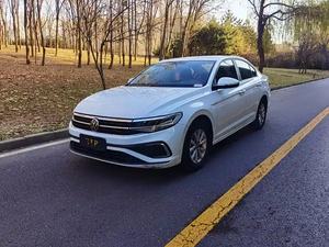 Volkswagen <span class=keywords><strong>Bora</strong></span> de 4 Puertas y 5 Plazas, Tracción Delantera, Automático, Nuevo, Auto Pequeño de Segunda Mano en Venta - Product Image 1