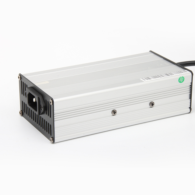 XT80 54.6V Lifepo4 Battery Charger 42V 18A Lithium Ion Battery Charger with CE KC PSE Certification for Forklift and E-bike