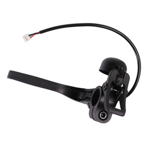 <span class=keywords><strong>Xiaomi</strong></span> Mi4 <span class=keywords><strong>Pro</strong></span>, kit levier de <span class=keywords><strong>frein</strong></span> pour scooter électrique, étrier de <span class=keywords><strong>poignée</strong></span> en alliage d'aluminium, accessoires pour scooter, vente en gros - Product Image 4