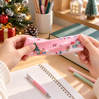 Bâton de beurre rouge de Noël, moelleux, avec des motifs imprimés de Noël