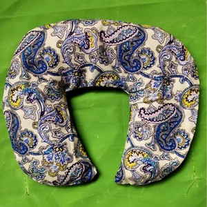 Liang Junmei U-Shaped Neck Pack <b>Coarse</b> <b>Salt</b> Hot Compress Microwave Soluble For Cervical Spine Relief - Product Image 1