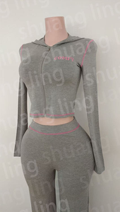 <span class=keywords><strong>I</strong></span> <span class=keywords><strong>Am</strong></span> Gia Tuta Sportiva da Donna Personalizzata con Logo, Giacca Aderente con Zip e Pantaloni a Zampa, Set Casual da 2 Pezzi - Product Image 2