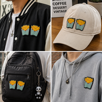 Patch en PVC souple en forme de frites 3D personnalisé, badge alimentaire en caoutchouc imperméable en relief pour vestes, vêtements, sacs, accessoires streetwear