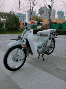 中古の曲げ曲げ加工された車体のバイク、燃料節約型ストリートカー、人気モデル、ガソリン燃料、スポーツバイク、オートバイ - Product Image 2