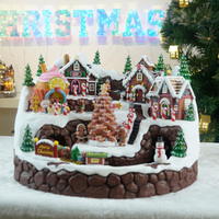 Nouveauté 2025 Cadeau de Noël Village de bonbons LED musical d'intérieur Gingerbrear avec train rotatif et patineurs mobiles