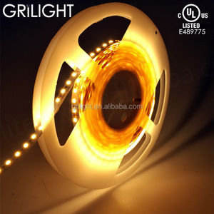 Bande LED ultra-fine 8 mm PCB 2835 DC12V 300 LED avec certification UL CE - Product Image 1