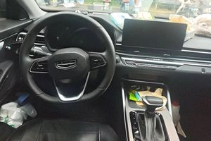 Modèle le plus vendu en <span class=keywords><strong>2022</strong></span>, Geely Emgrand Champion Edition avec transmission CVT 1.5L, voiture d'occasion à trois portes - Product Image 2