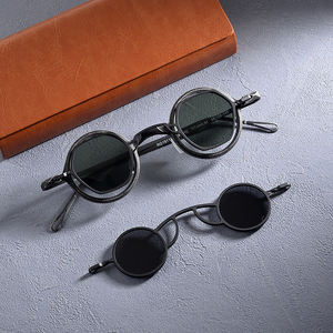 <span class=keywords><strong>Gafas</strong></span> <span class=keywords><strong>de</strong></span> Sol Magnéticas <span class=keywords><strong>de</strong></span> Aleación <span class=keywords><strong>de</strong></span> Titanio <span class=keywords><strong>con</strong></span> Clip para Visión Nocturna, Modelo 2024, Montura para Hombre <span class=keywords><strong>con</strong></span> Imanes - Product Image 1