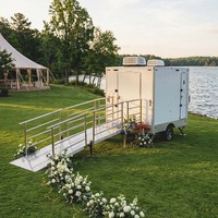 Remorque de toilettes portable de luxe conforme ADA, norme américaine, 2+1, accessible aux fauteuils roulants, pour événements