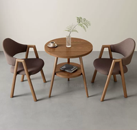 Petit ensemble de table basse et de chaises en bois massif moderne pour la maison, idéal pour les salons de thé, les cafés, les réceptions et les négociations.