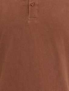 Camisa de Manga Corta para Hombre, Color Marrón Sólido, Cuello en V Informal, Cierre de Botones, Corte Regular, Poliéster/Algodón, 220 Gramos - Product Image 2