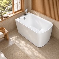 Baignoire autoportante japonaise moderne en acrylique blanc de 1000 mm avec siège intégré et robinetterie pour salles de bain domestiques