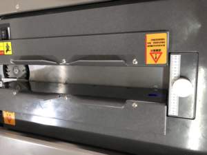 Máquina de encuadernación de <span class=keywords><strong>revistas</strong></span> de libros con pegamento de fusión en caliente automática inteligente, <span class=keywords><strong>grapadora</strong></span> eléctrica de frecuencia Variable, 2017 - Product Image 6