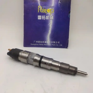 Inyector Duradero 65.10401-7004C 65.10401-7004A 0445120080 para Excavadora DX225 - Product Image 1