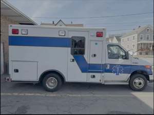 Vehículos de Emergencia Ambulancia Ford AEV - Product Image 5