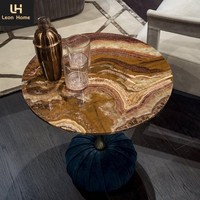 Produit de design italien moderne, table basse dorée en laiton avec pieds ronds chromés, table basse en marbre, meubles de maison pour le salon