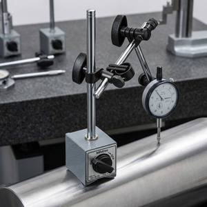 Support magnétique Mitutoyo 7011S-10, base magnétique stable, réglage fin, construction en acier pour - Product Image 1