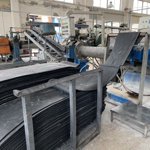 Tubo interno utilizado en las ruedas de equipos que funcionan en el <span class=keywords><strong>Lejano</strong></span> <span class=keywords><strong>Oriente</strong></span>, 600/55-26,5 - Product Image 4