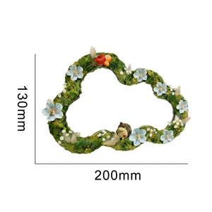 <span class=keywords><strong>Miroir</strong></span> artisanal OEM irrégulier en forme <span class=keywords><strong>de</strong></span> nuage moussant 13x20cm avec motifs fruits et animaux pour activités artistiques des enfants, usage <span class=keywords><strong>homme</strong></span> et femme - Product Image 3
