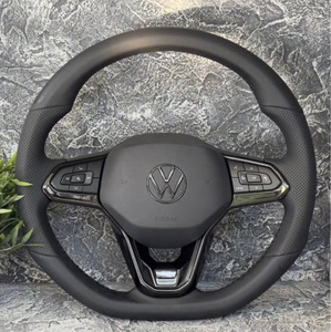Volante Deportivo Personalizado de Alta Calidad con Entrega Directa para VW Passat, Magotan, Tharu, <span class=keywords><strong>Polo</strong></span>, JETTA Variant, en Cuero y Fibra de Carbono Clásico - Product Image 1