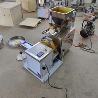 Machine industrielle automatique compacte pour la découpe et la façonnage de boules de pâte à pizza, à pain, à biscuits et à pâtes