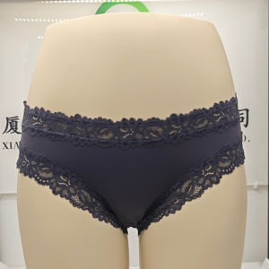 กางเกงชั้นในบิกินี่ลูกไม้ถักสำหรับผู้หญิง เซ็กซี่ ระบายอากาศได้ดี เอวต่ำ ลายดอกไม้ โลโก้  รักษ์โลก แห้งเร็ว สำหรับผู้ใหญ่และวัยรุ่น - Product Image 1