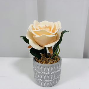 Plante artificielle de haute qualité, rose à <span class=keywords><strong>tige</strong></span> unique <span class=keywords><strong>en</strong></span> <span class=keywords><strong>pot</strong></span>, faux bonsaï pour la décoration de la maison, du bureau, des événements de mariage - Product Image 5