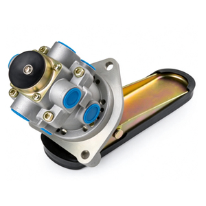 241-02904 24102904 Soupape de frein à pied Pièces détachées de camion Haute qualité - Product Image 3