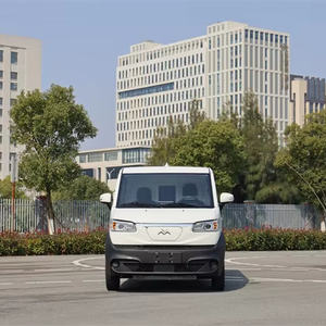 ElectroCargo révolutionne le transport commercial Nouveaux fourgons électriques approuvés CEE Direction gauche Sièges en tissu foncé Euro VI Emission - Product Image 6