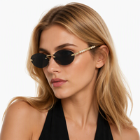 Lunettes de soleil ovales sans monture pour femme, protection UV400, branches en métal incrustées de perles, verres découpés en forme de chaîne, idéales pour les fêtes et la plage