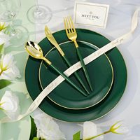 Ensemble de vaisselle en plastique vert de 350 pièces pour 50 invités, comprenant 100 assiettes vertes dorées, 150 couverts en plastique, 50 serviettes, 50 gobelets