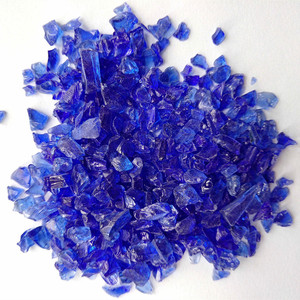 Chine Vente en gros <span class=keywords><strong>de</strong></span> roches en <span class=keywords><strong>verre</strong></span> concassé recyclé couleur roche pour foyer foyer à gaz paysage jardin décoration finisseur - Product Image 5