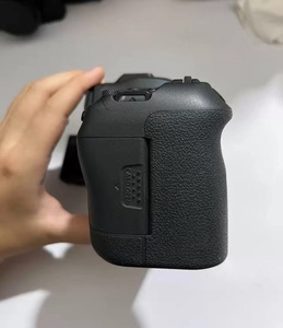 กล้องดิจิตอล Canon R6 รุ่นขายดีที่สุด ระดับมืออาชีพ สำหรับการถ่ายภาพ ฟูลเฟรม CMOS มิเรอร์เลส - Product Image 4
