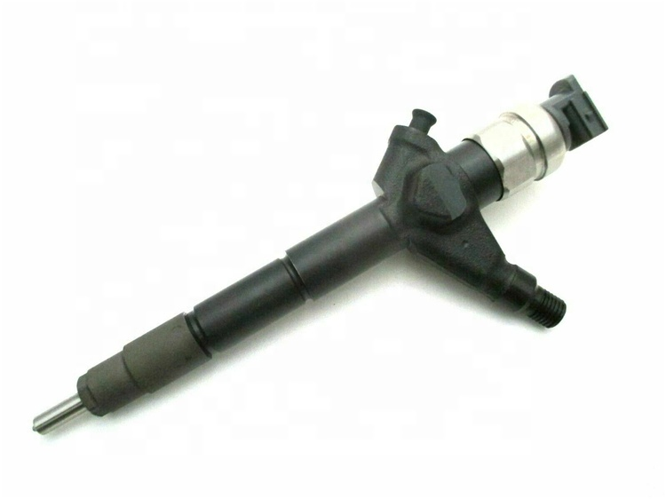 diesel fuel injector 16600EB70D 095000-6250 injector for Nissan Navara Pathfinder YD25, DDTi, D22, D40, dCi 16600EB70#