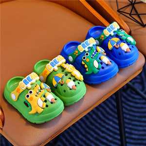 Sabots pour enfants style Crocs, motif dinosaure, antidérapants, en EVA, à enfiler, unisexe, pour la plage et l'extérieur, nouveau style 2026 - Product Image 2