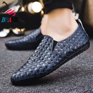 Zapatos Casuales de Negocios para Hombre 2025, Mocasines Cómodos de Piel Sintética con Suela Suave para Oficina y Caminar en Todas las Estaciones - Product Image 2
