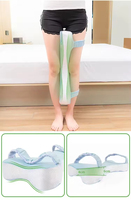 Oreiller orthopédique en mousse à mémoire de forme pour dormeurs latéraux - Oreiller de soutien des jambes avec sangle pour soulager la sciatique, les douleurs aux hanches et au dos