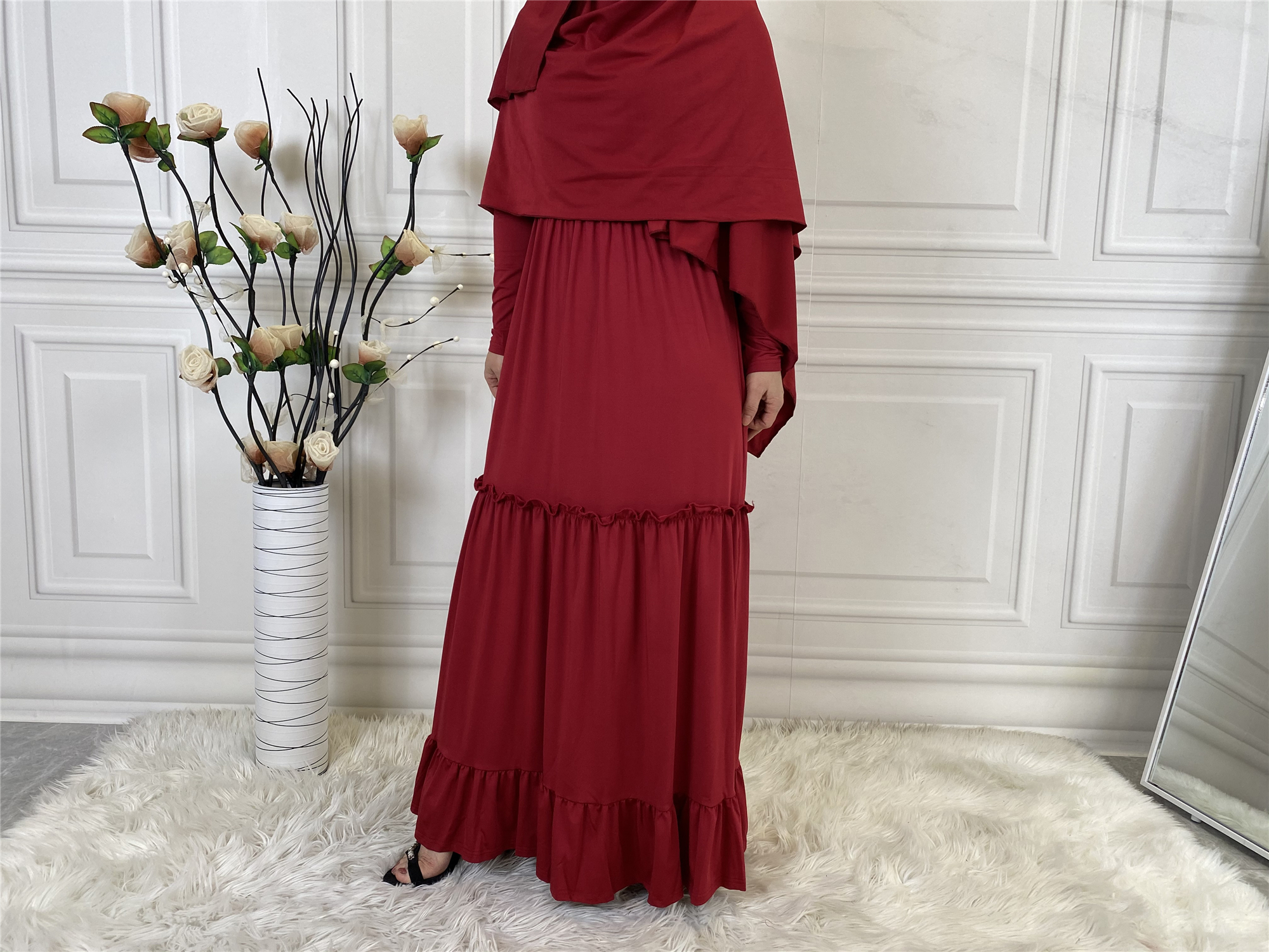 Rojo (con bufanda larga)