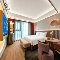 Ensembles complets personnalisés pour chambres d'hôtel avec lit king-size, armoire et double bureau – Mobilier hôtelier fonctionnel pour projets d'hôtels et d'appartements